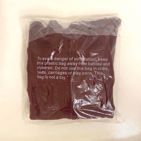 Dixxon Vixxon Womens Large Full-Zip Maroon Burgundy Hoodie Brand New - Picture 8 of 8